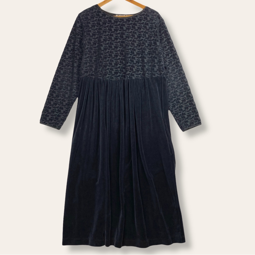 Vintage 90’s Floral Burnout Velour Long Sleeve Stretchy Smocked Maxi Dress Black